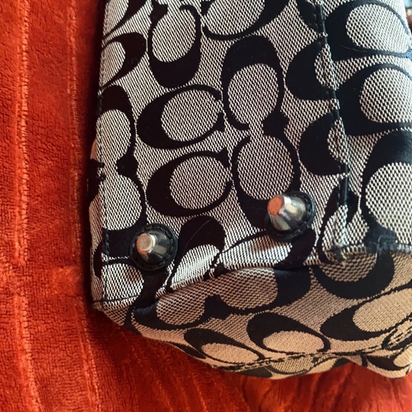 Coach shoulder bag - Picture 4 of 7